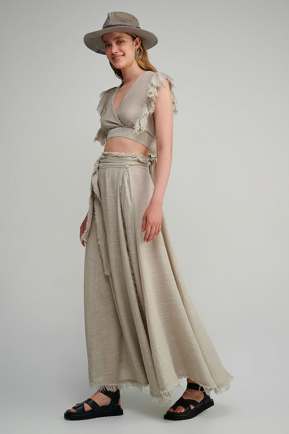 PEARL & CAVIAR OF GREECE - SAMPLE S/M - S23P6066 LINEN BLEND TOP