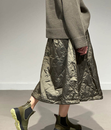 PROJECT AJ117 - SAMPLE SIZE M - LIGHTWEIGHT QUILTED SKIRT