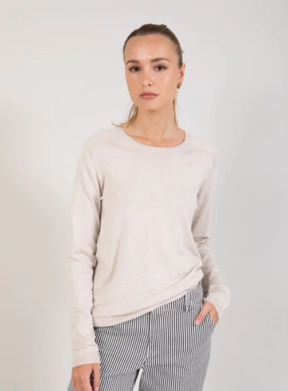 CC HEART - ELLA LONG SLEEVE KNIT BLOUSE