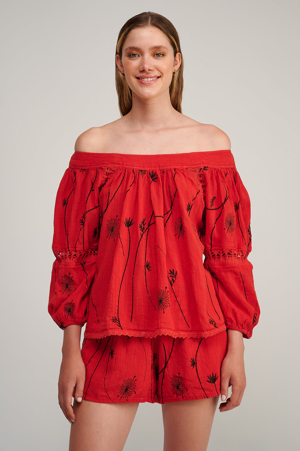 PEARL & CAVIAR OF GREECE - SAMPLE S/M  - S23P6276 COTTON LINEN TENCEL SHORTS ONLY