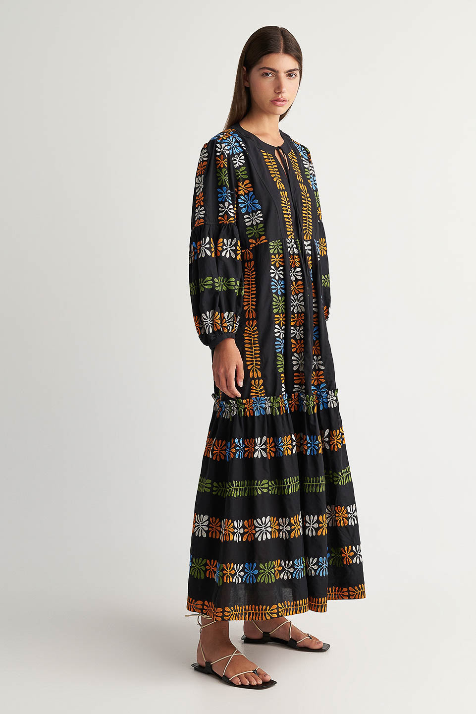 PEARL & CAVIAR OF GREECE - SAMPLE S/M - S24P5050 - COTTON BLEND EMBROIDERED